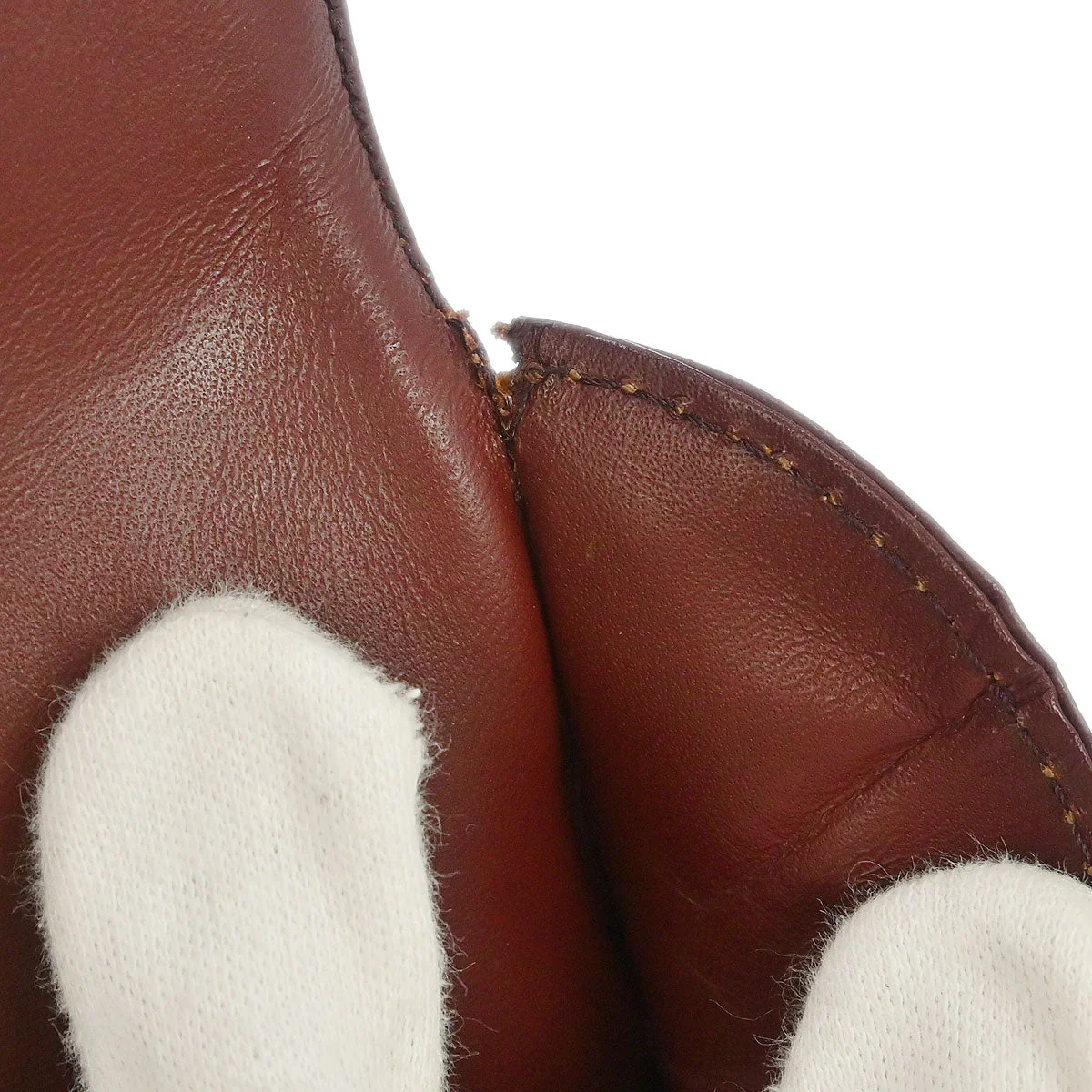 Cartier Bordeaux Shoulder Bag - Image 10
