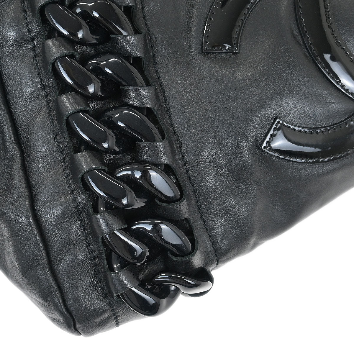 Chanel 2005-2006 Black Calfskin Modern Chain Tote Bag - Image 5