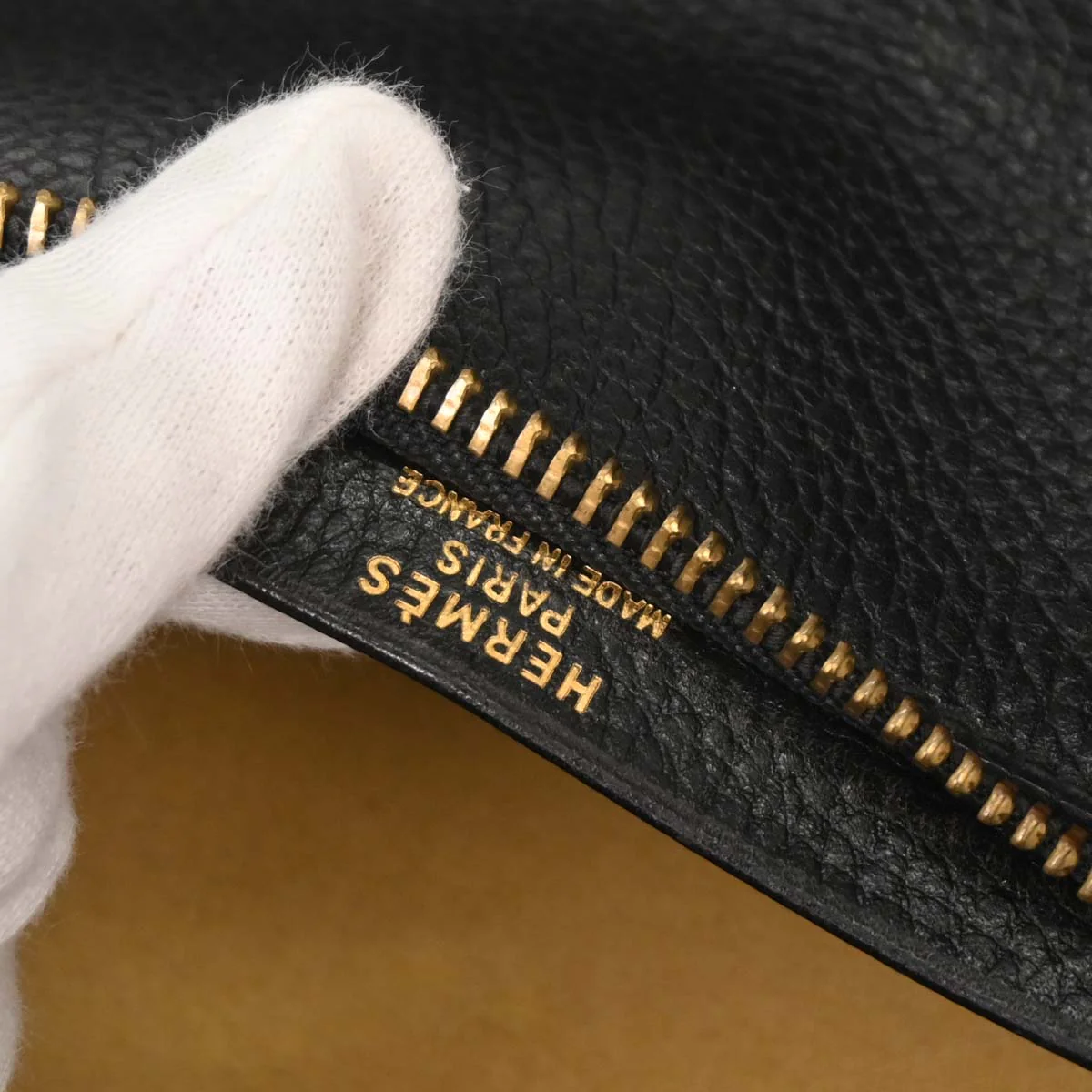 Hermes Black Ardennes Plume 45 Duffle Handbag - Image 10