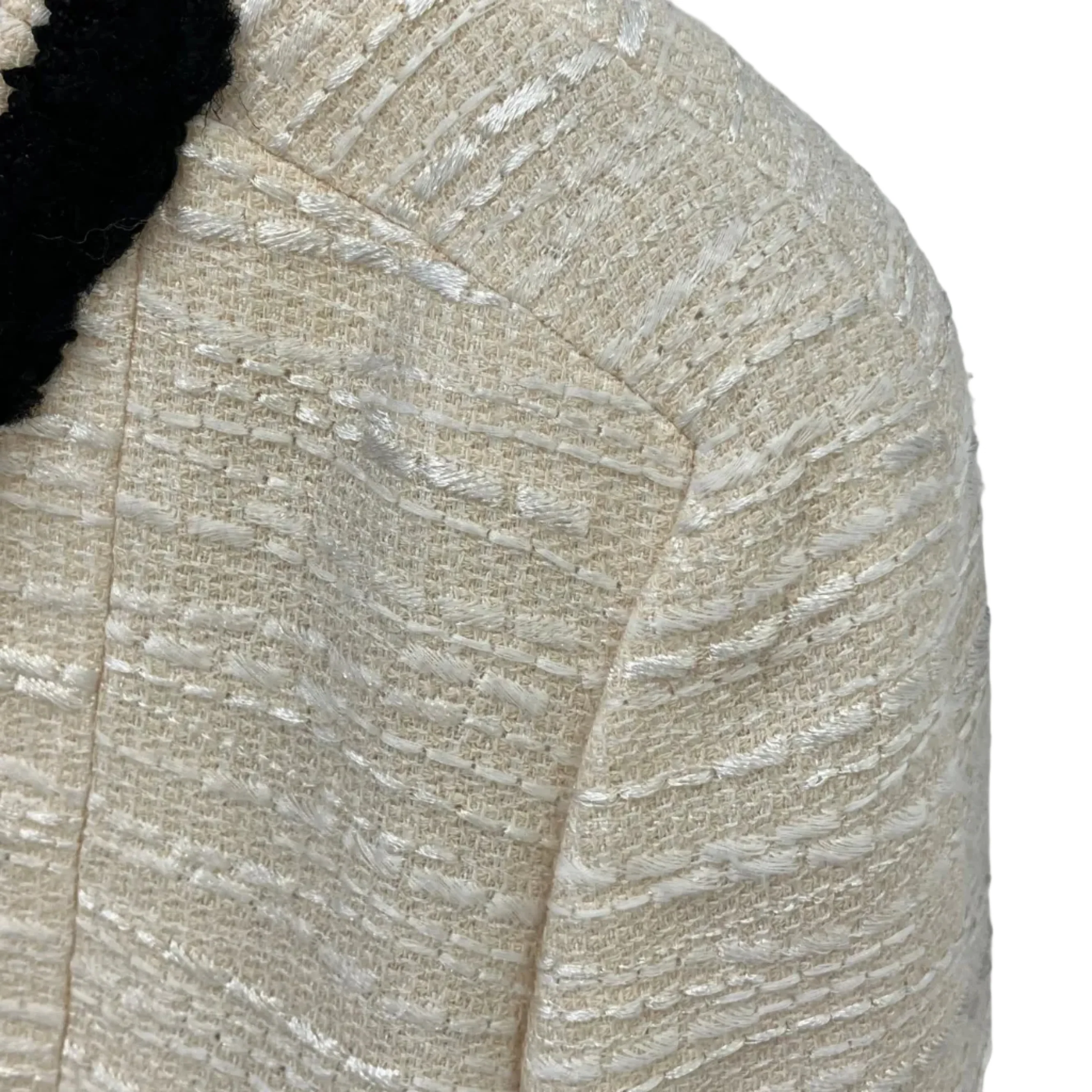 Chanel 2002 Collarless Single Breasted Jacket Ivory #38 - Image 15