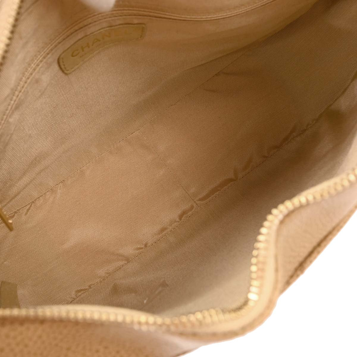 Chanel 2002-2003 Beige Caviar Handbag - Image 8