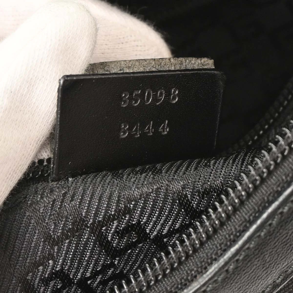 Gucci Black Nylon Hobo Shoulder Bag - Image 10
