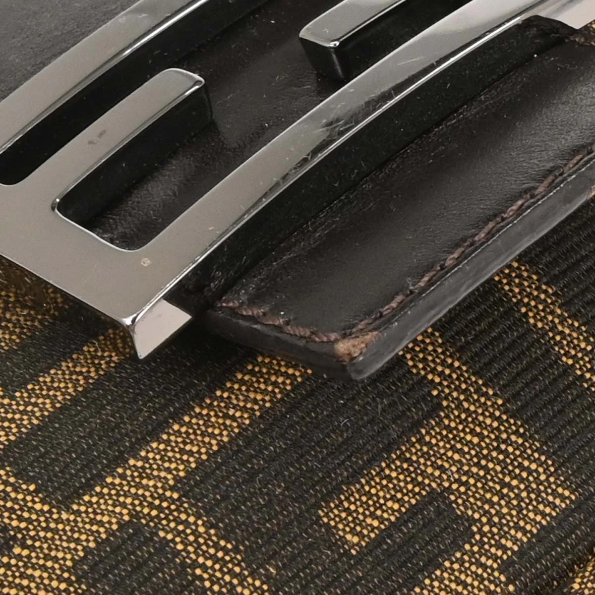 Fendi Brown Zucca Baguette Handbag - Image 3
