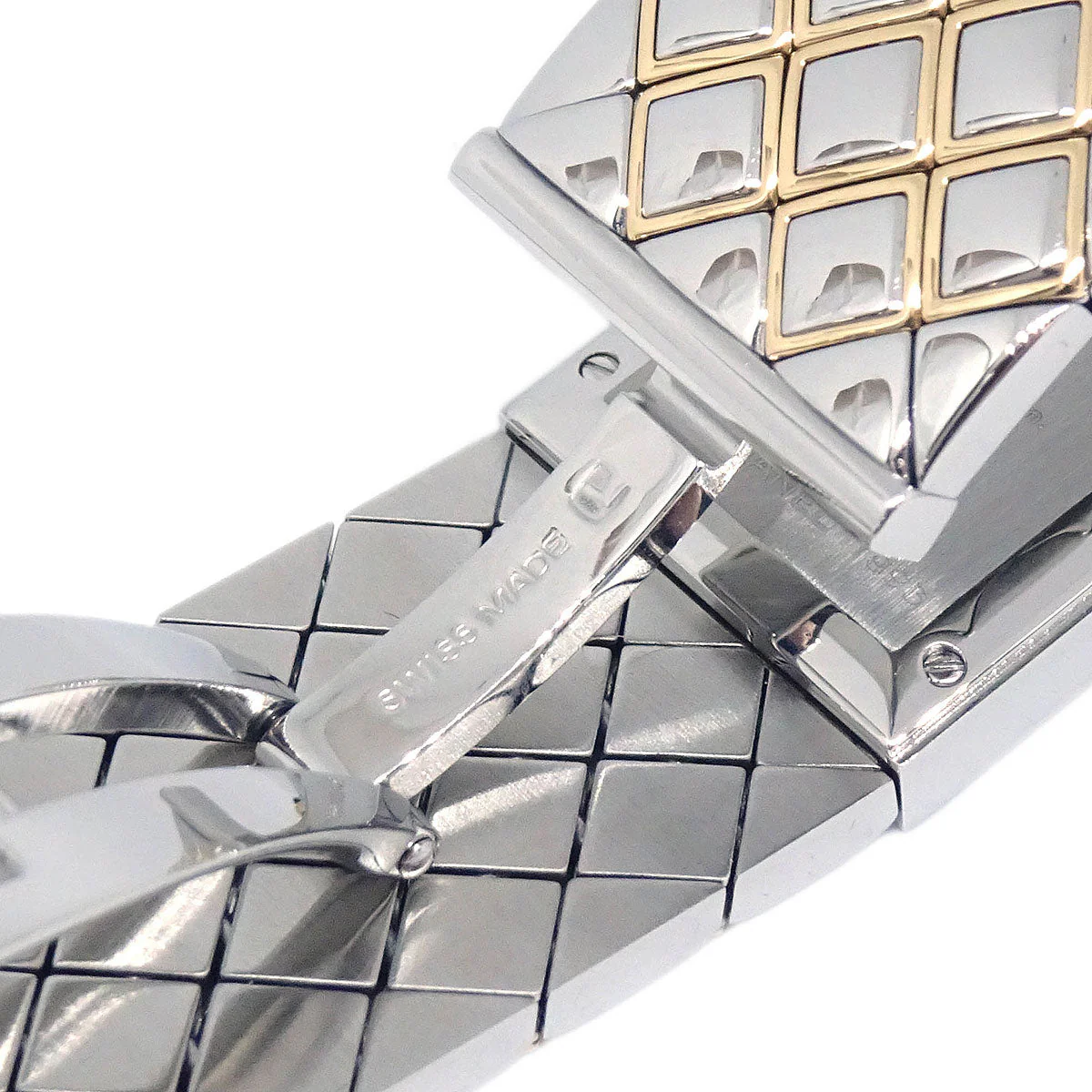 Chanel Matelasse Quartz Watch SS 18KYG - Image 5