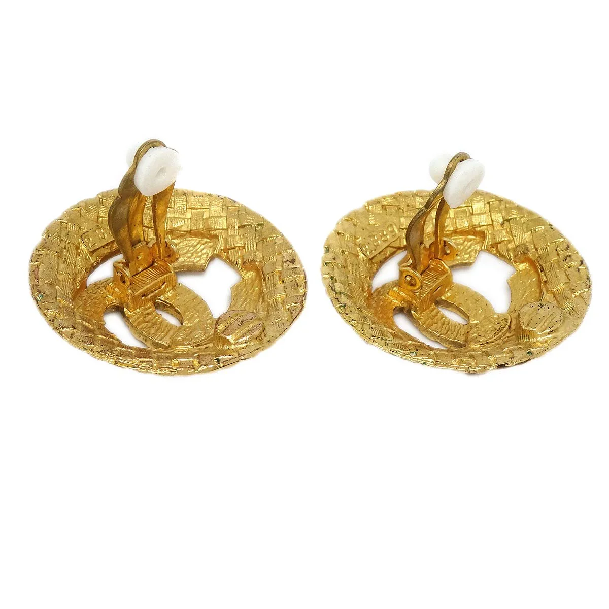 Chanel 1994 Woven CC Cutout Earrings Gold Clip-On - Image 2