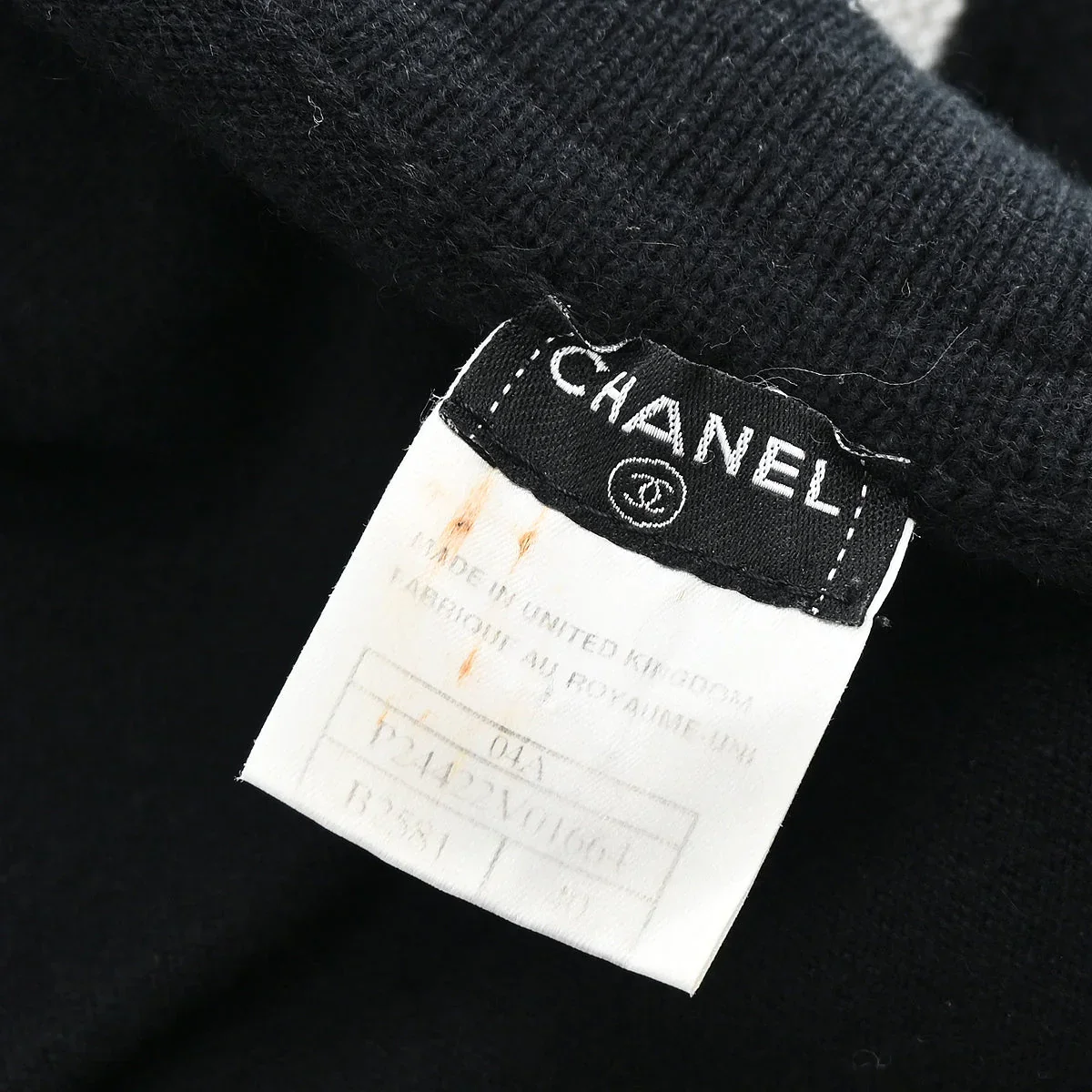 Chanel 2004 Sweater Black 04A #40 - Image 9