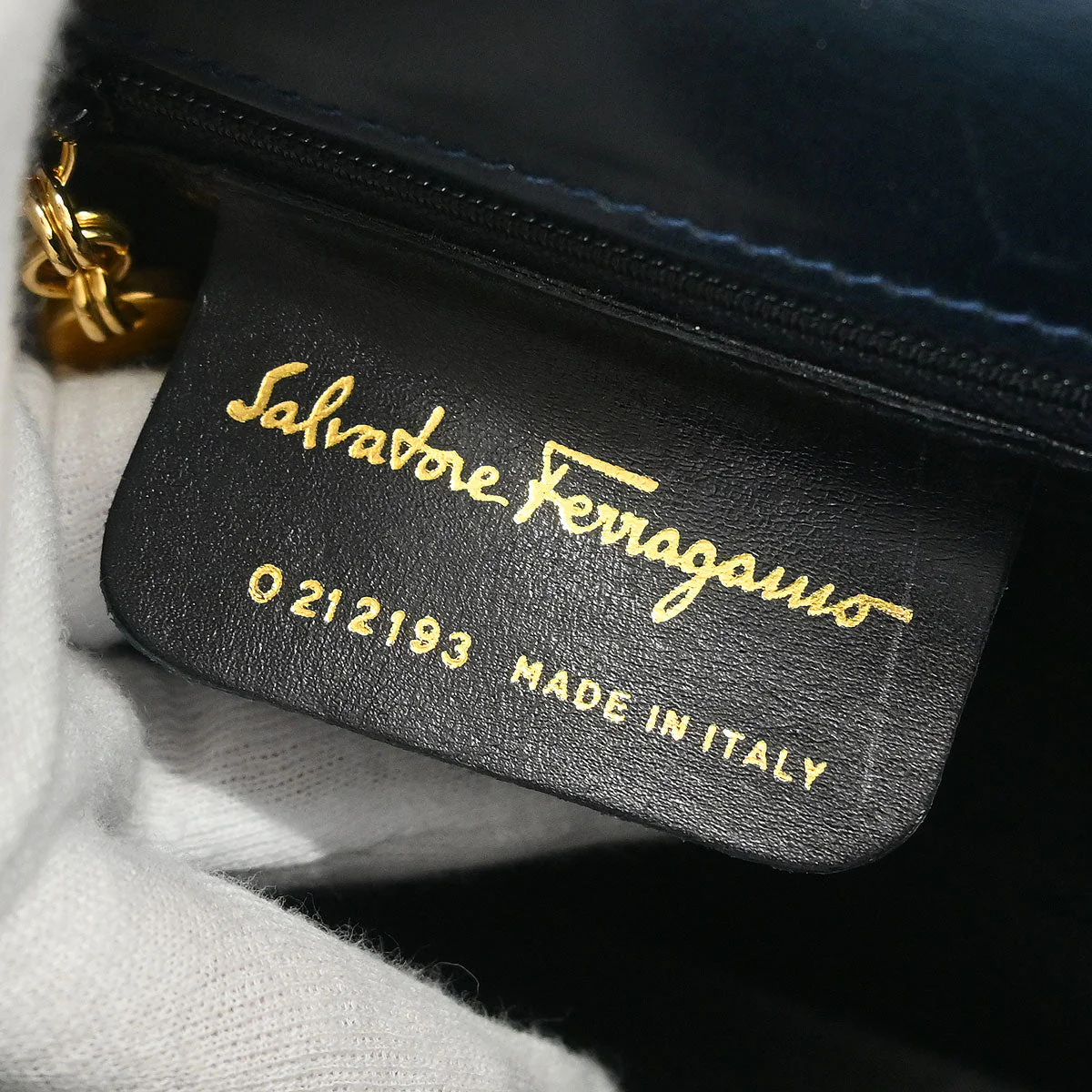 Salvatore Ferragamo Navy Gancini 2way Shoulder Handbag - Image 11