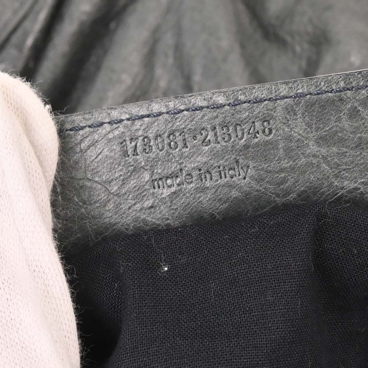 Balenciaga Green The Day Handbag - Image 10