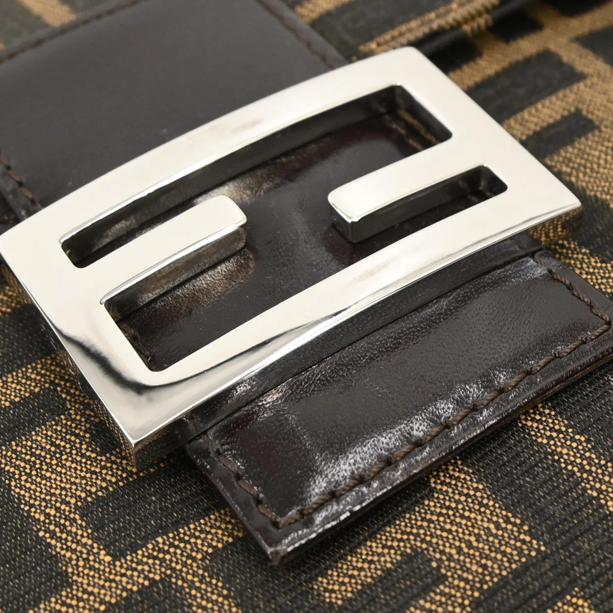 Fendi Brown Canvas Zucca Handbag - Image 5