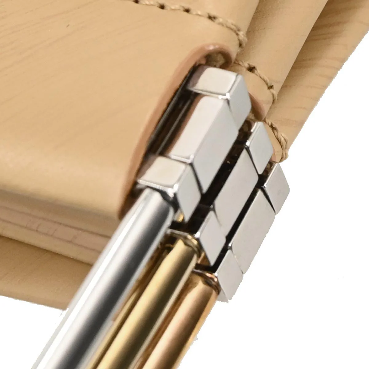 Cartier Beige Trinity Handbag - Image 5