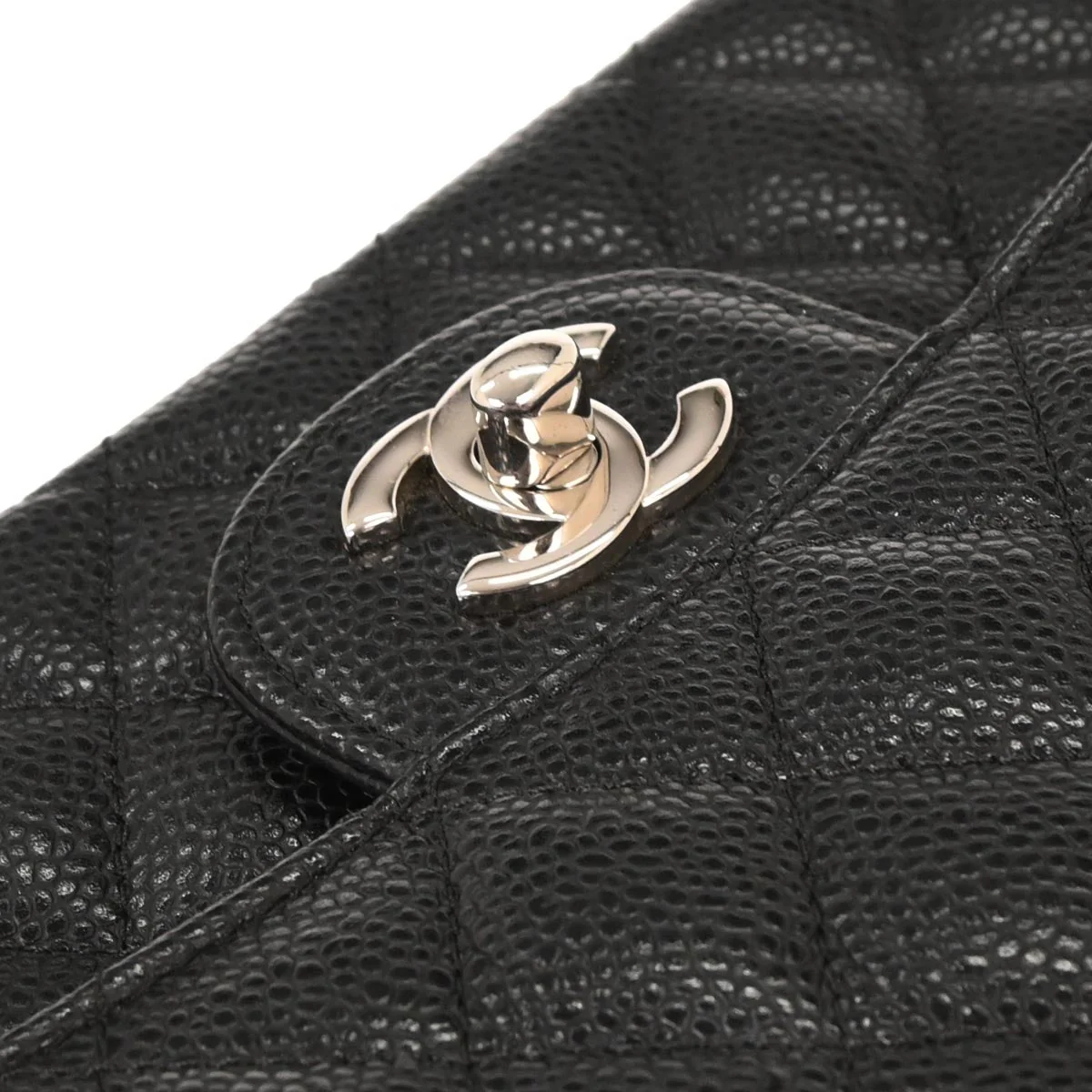 Chanel 2019 Black Caviar Medium Classic Double Flap Shoulder Bag 155715 - Image 4