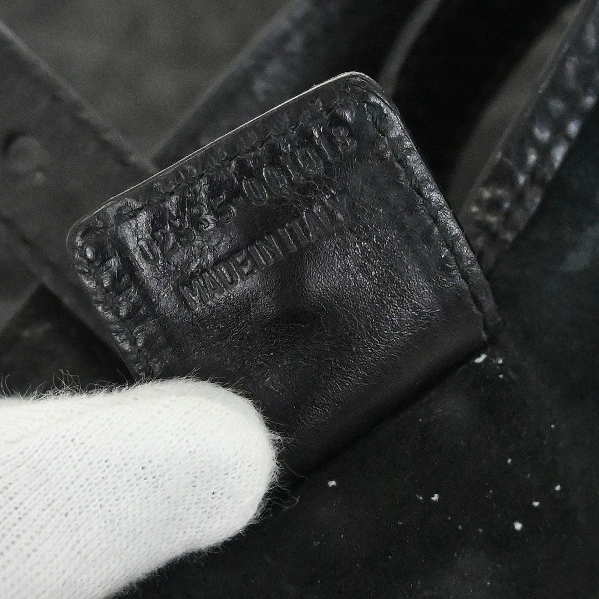 Yves Saint Laurent Black Mombasa Shoulder Bag - Image 10