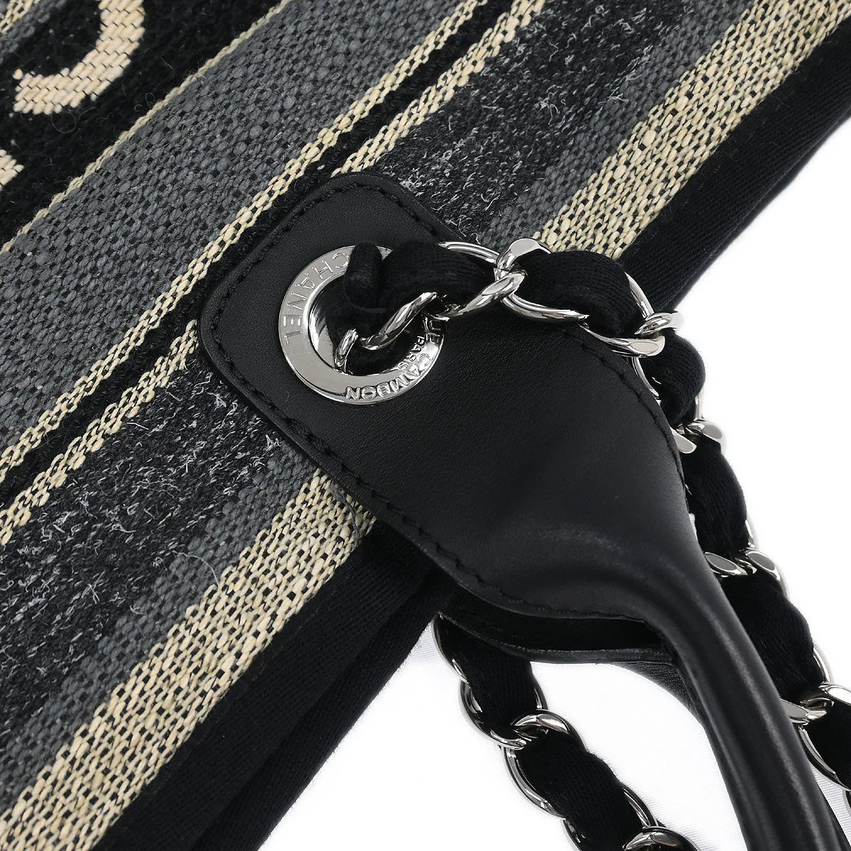 Chanel 2018-2019 Gray Canvas Medium Deauville 2way Shoulder Tote Bag - Image 6