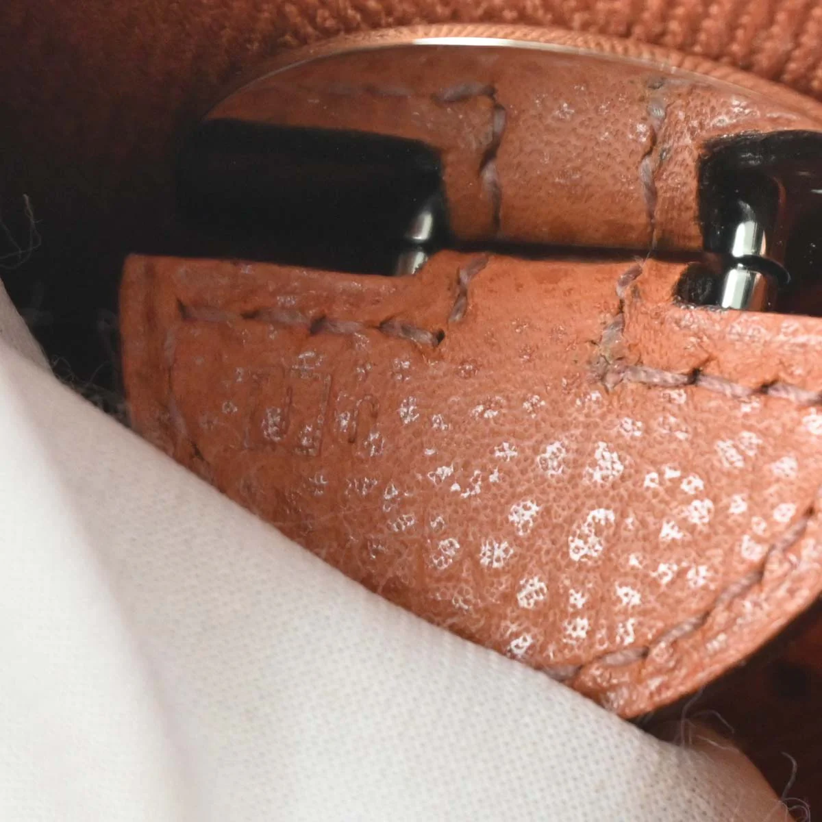 Hermes 2005 Orange Toile Chevrons Vache Liegee Sac Colorado PM Handbag - Image 10