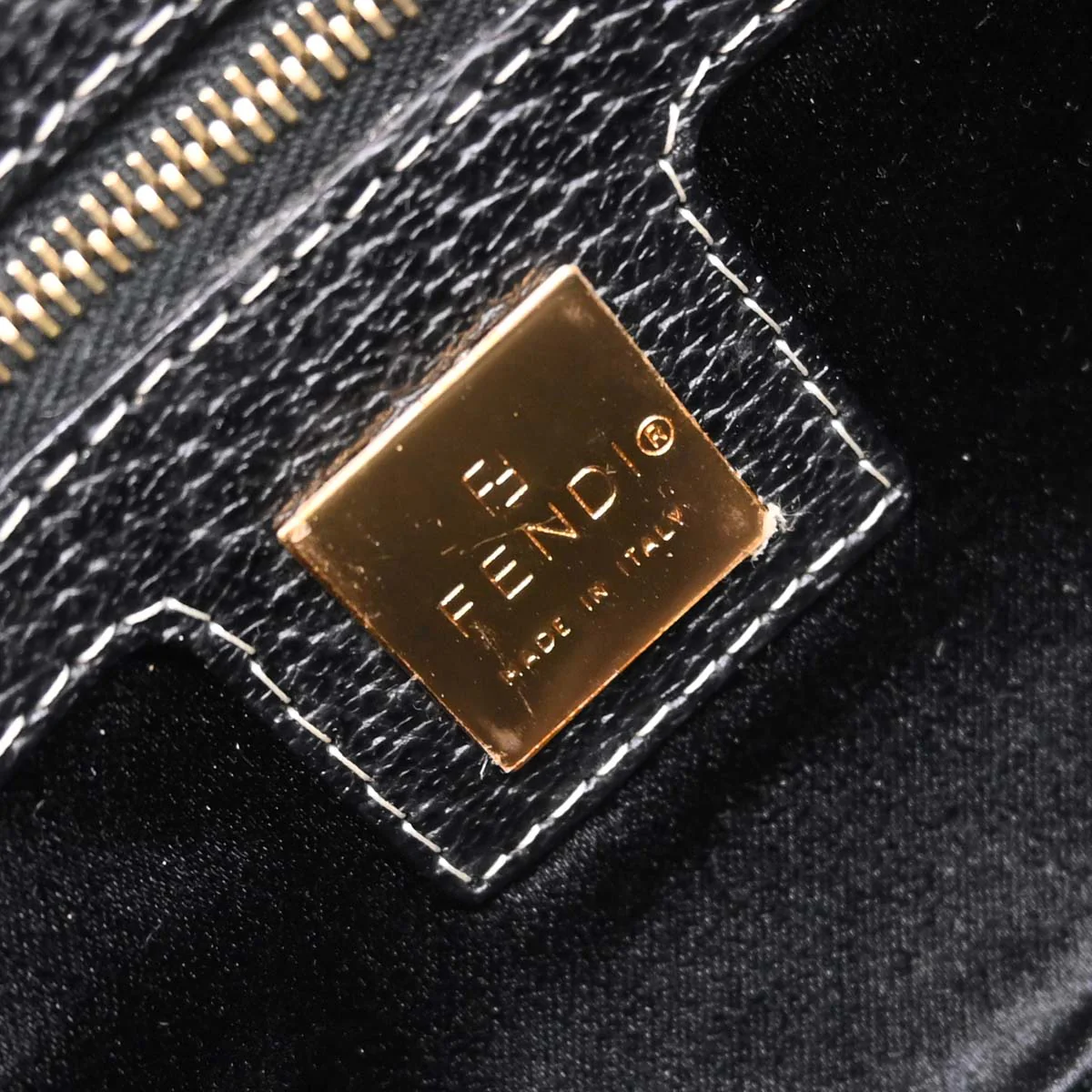 Fendi Black Leather Baguette Handbag - Image 19
