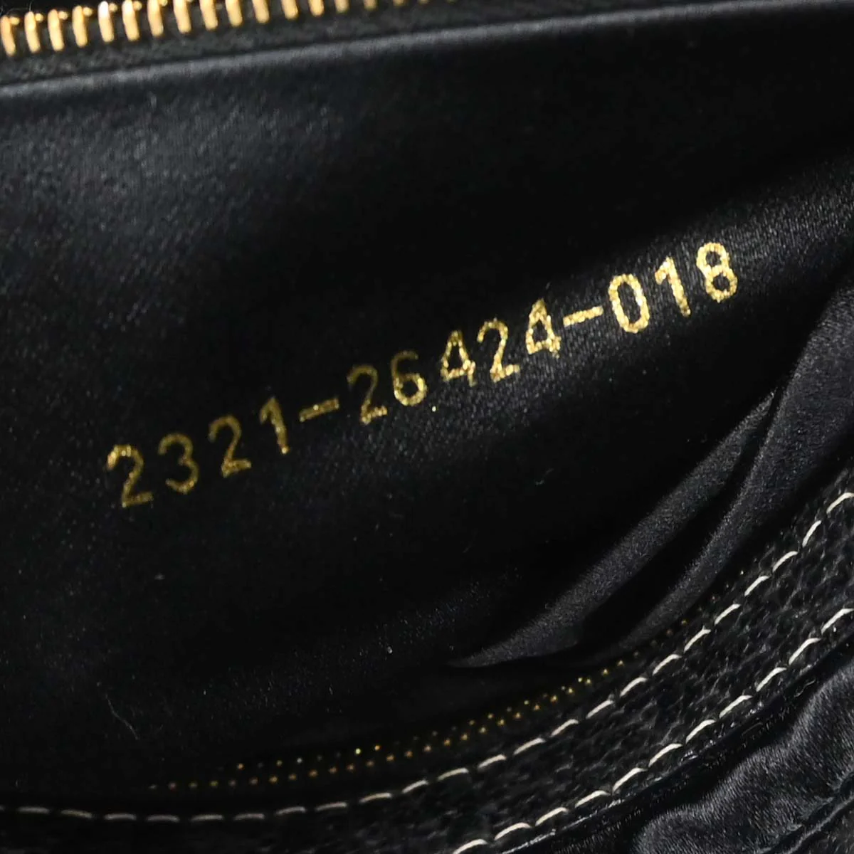 Fendi Black Leather Baguette Handbag - Image 20
