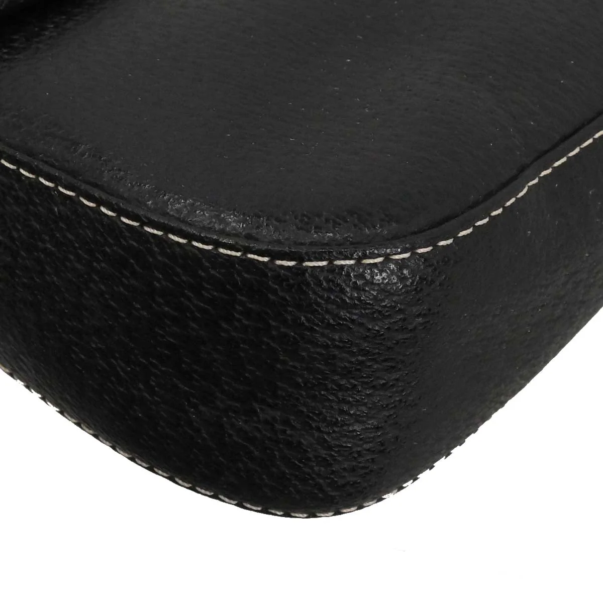 Fendi Black Leather Baguette Handbag - Image 3