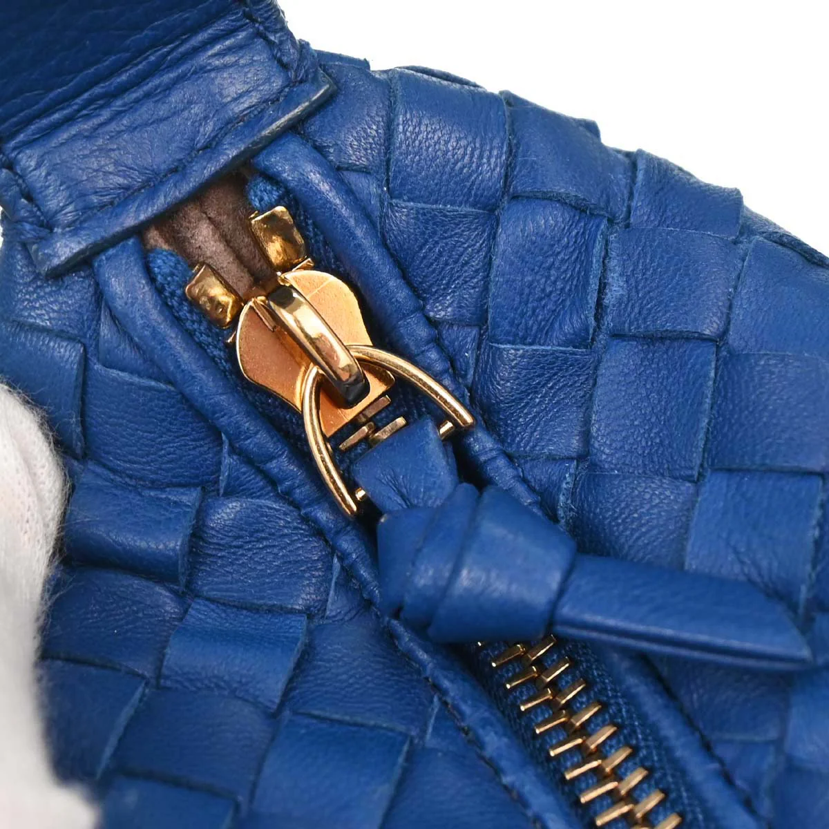 Bottega Veneta Blue Lambskin Intrecciato Handbag - Image 18
