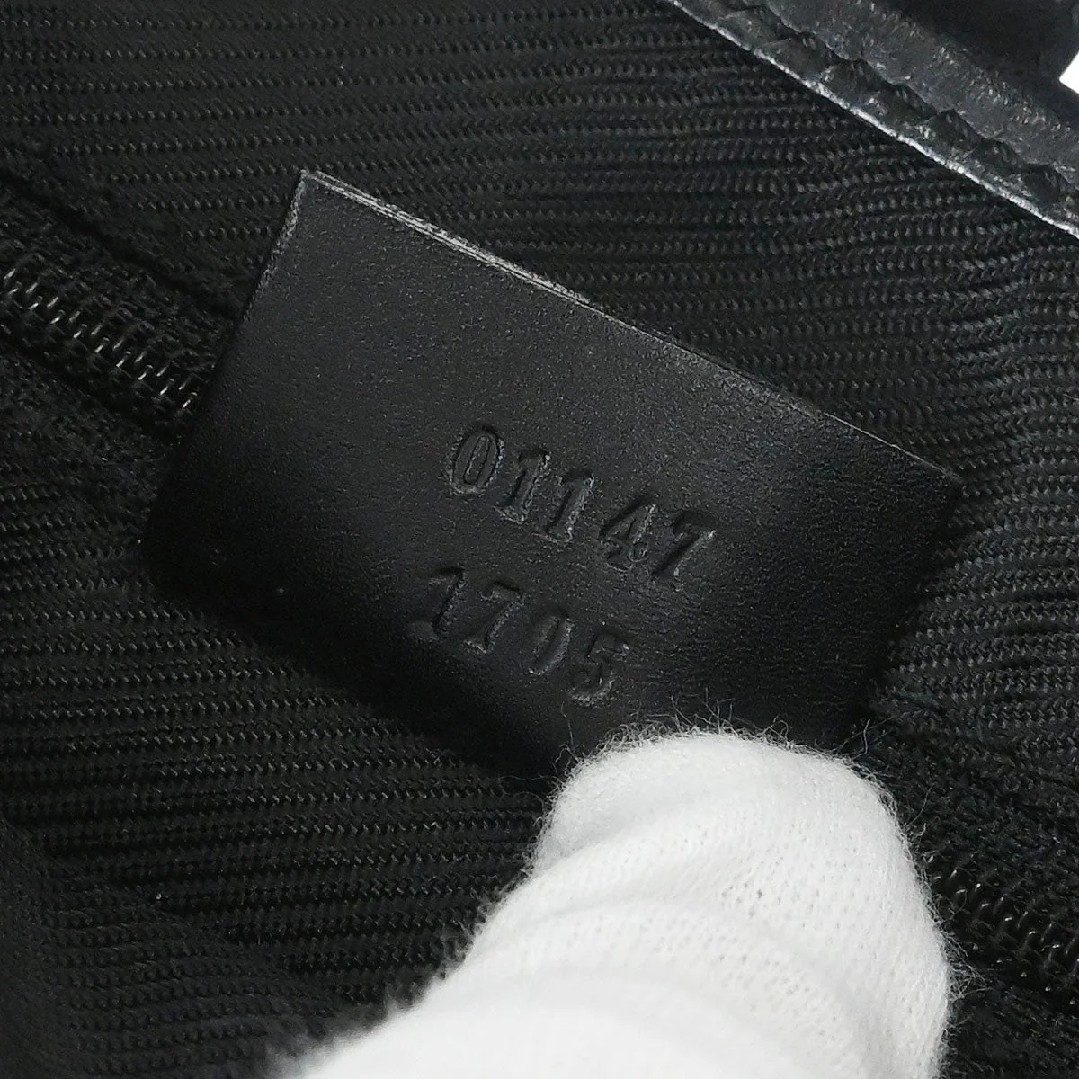 Gucci Black GG Jackie Handbag - Image 20