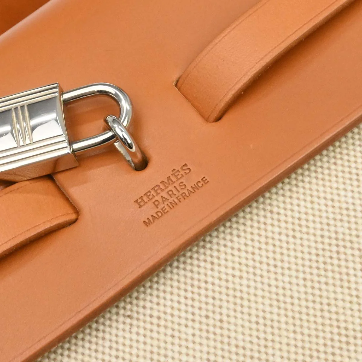 Hermes Beige Toile H Herbag MM 2 in 1 Shoulder Handbag - Image 25