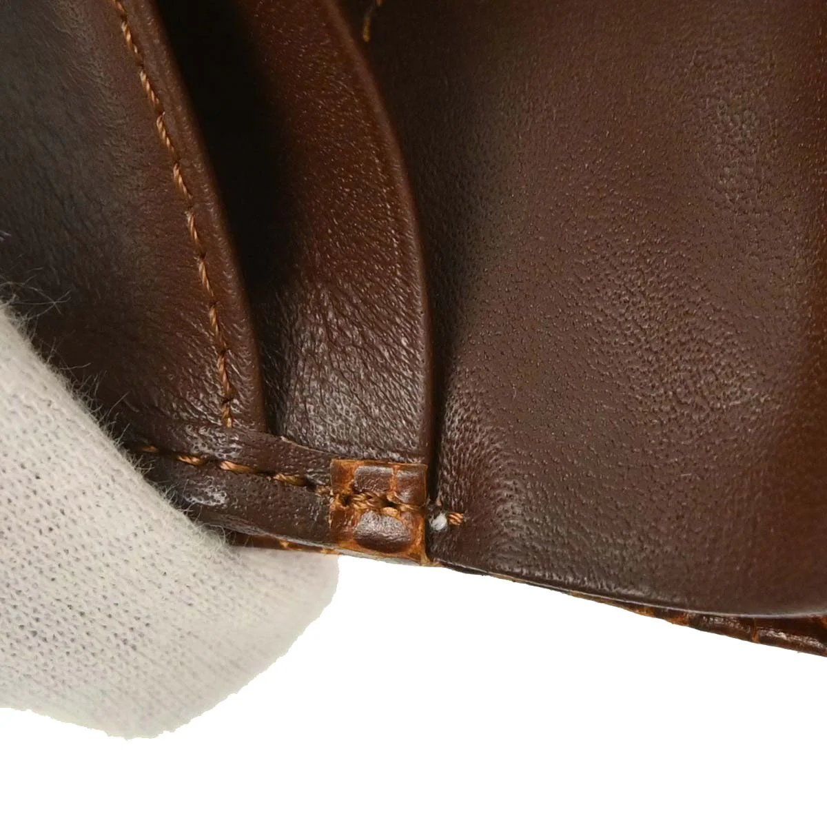 Yves Saint Laurent Brown Embossed Leather Wallet - Image 15