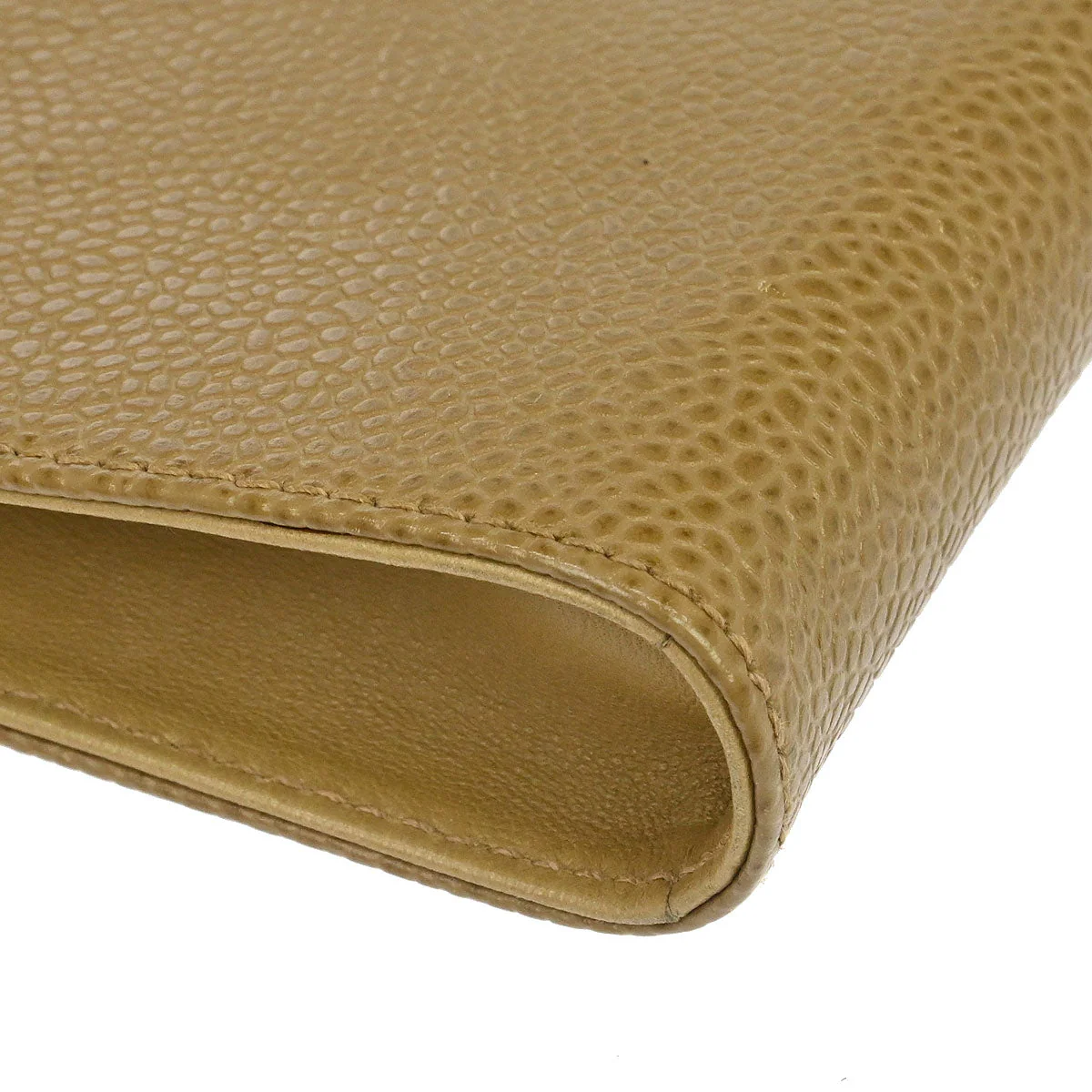 Chanel 1996-1997 Beige Caviar Skin Chain Shoulder Bag Pochette Phone Case - Image 4
