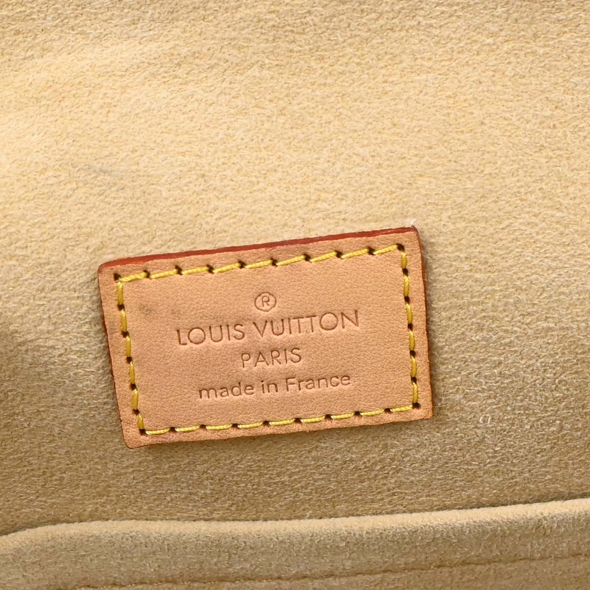 Louis Vuitton Monogram Hudson PM Shoulder Bag M40027 - Image 17