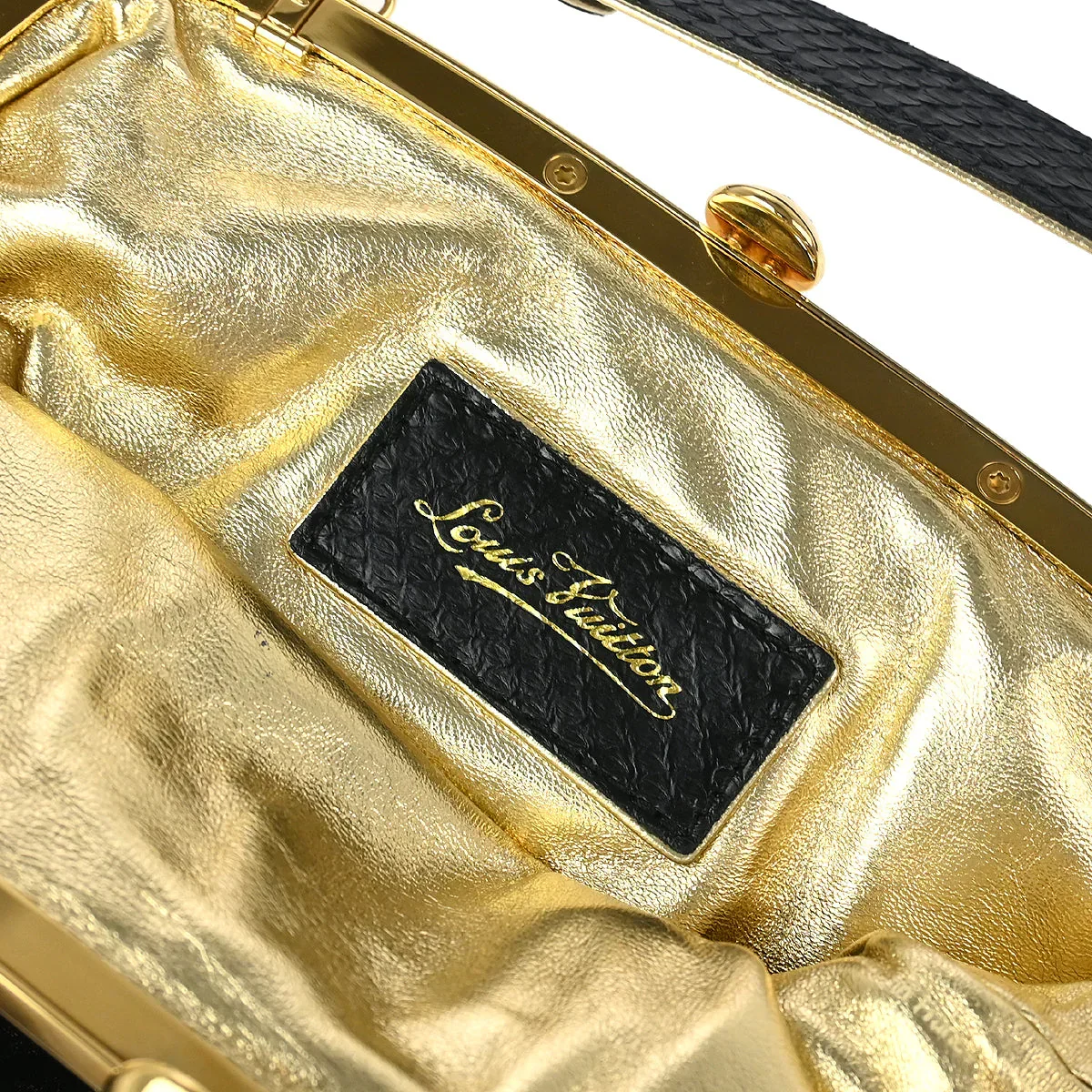 Louis Vuitton * 2006 Black Satin Aumoniere M92062 - Image 10