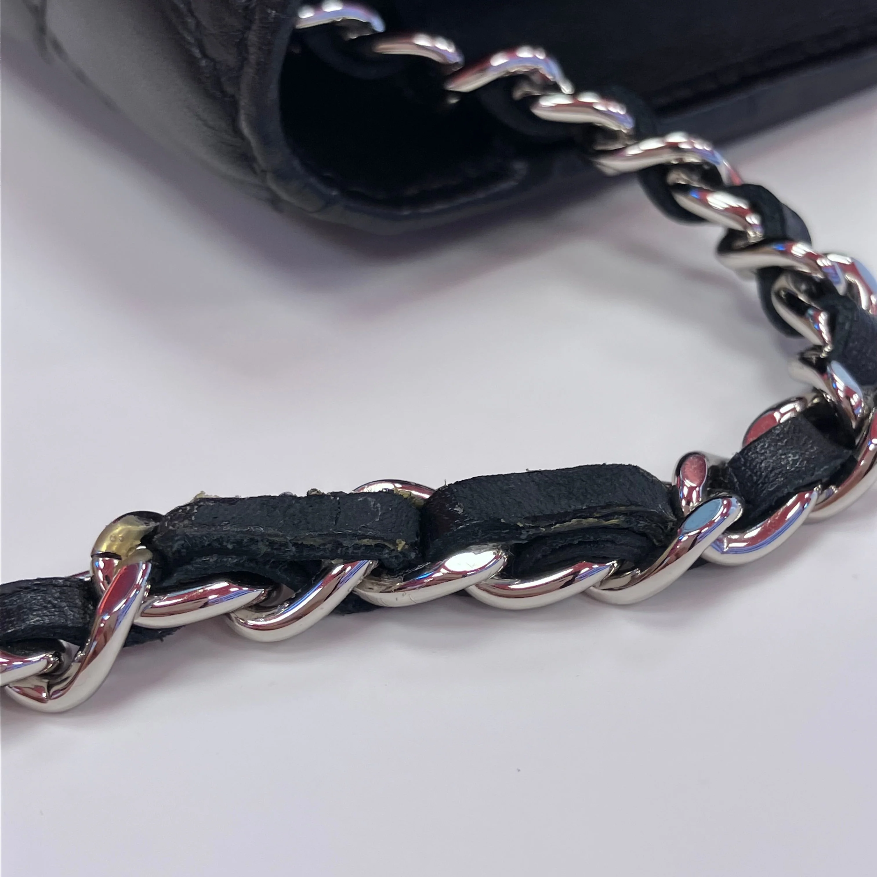 Chanel 2010-2011 Black Calfskin Cambon Ligne WOC - Image 11