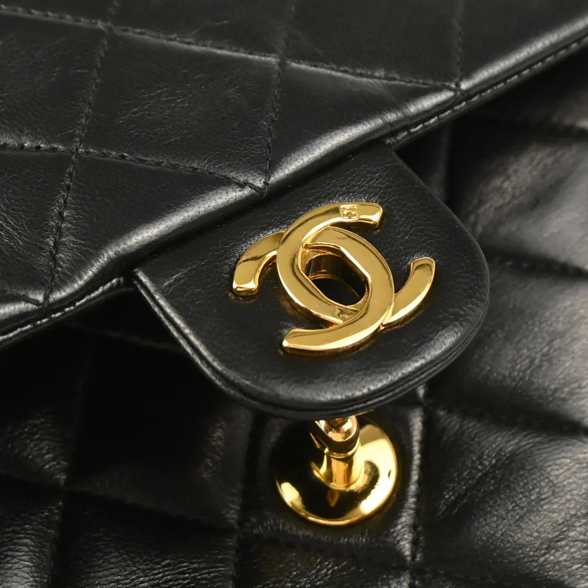 Chanel 1991-1994 Black Lambskin Classic Square Flap Shoulder Bag - Image 6