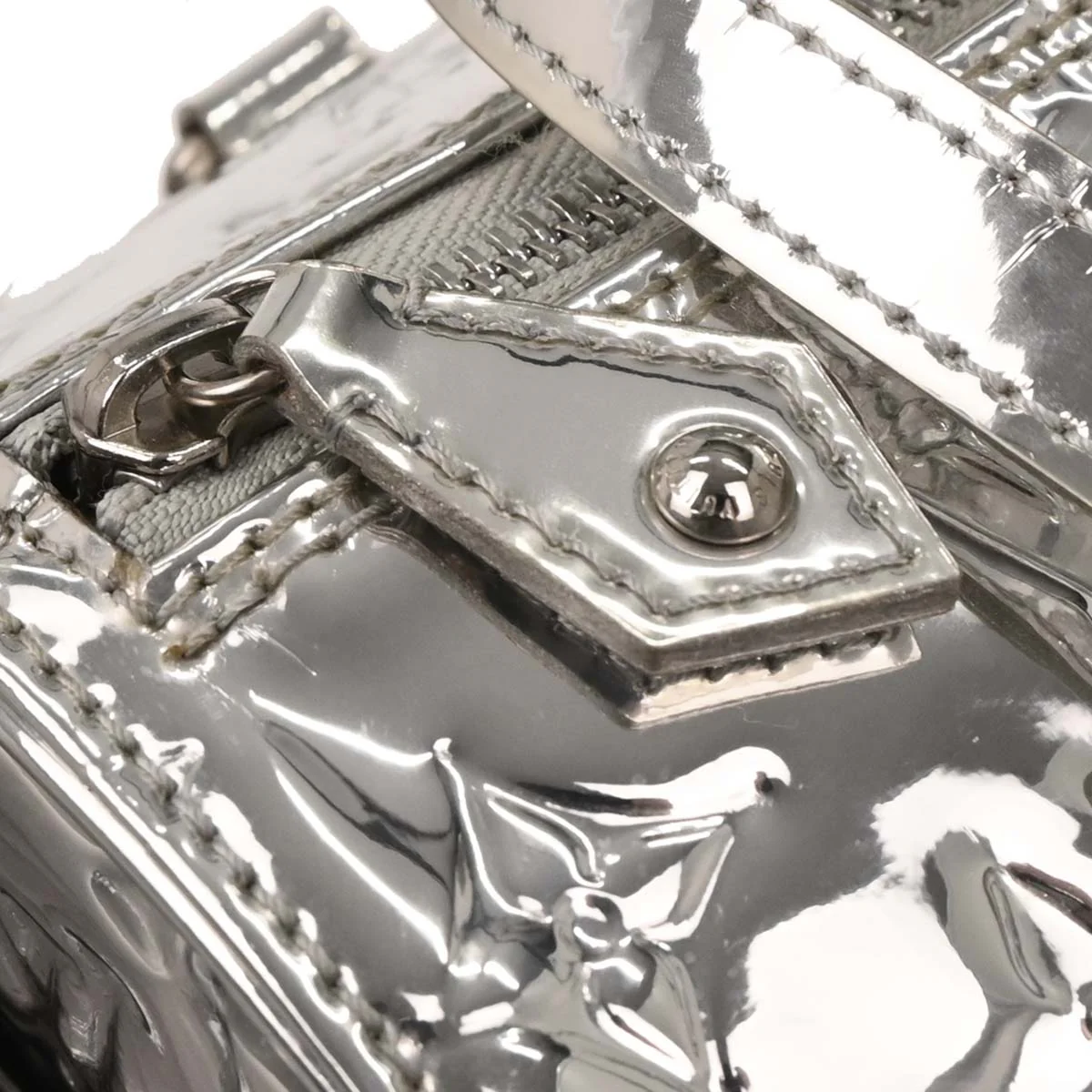 Louis Vuitton 2006 Silver Monogram Miroir Papillon Handbag M95269 - Image 7