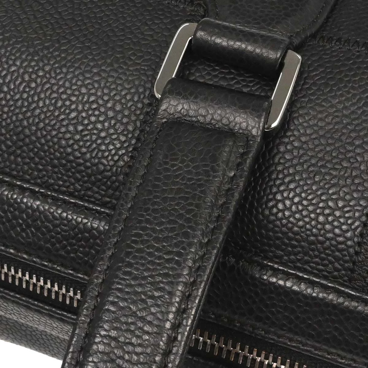 Chanel 2005-2006 Black Caviar Skin Choco Bar Handbag - Image 4