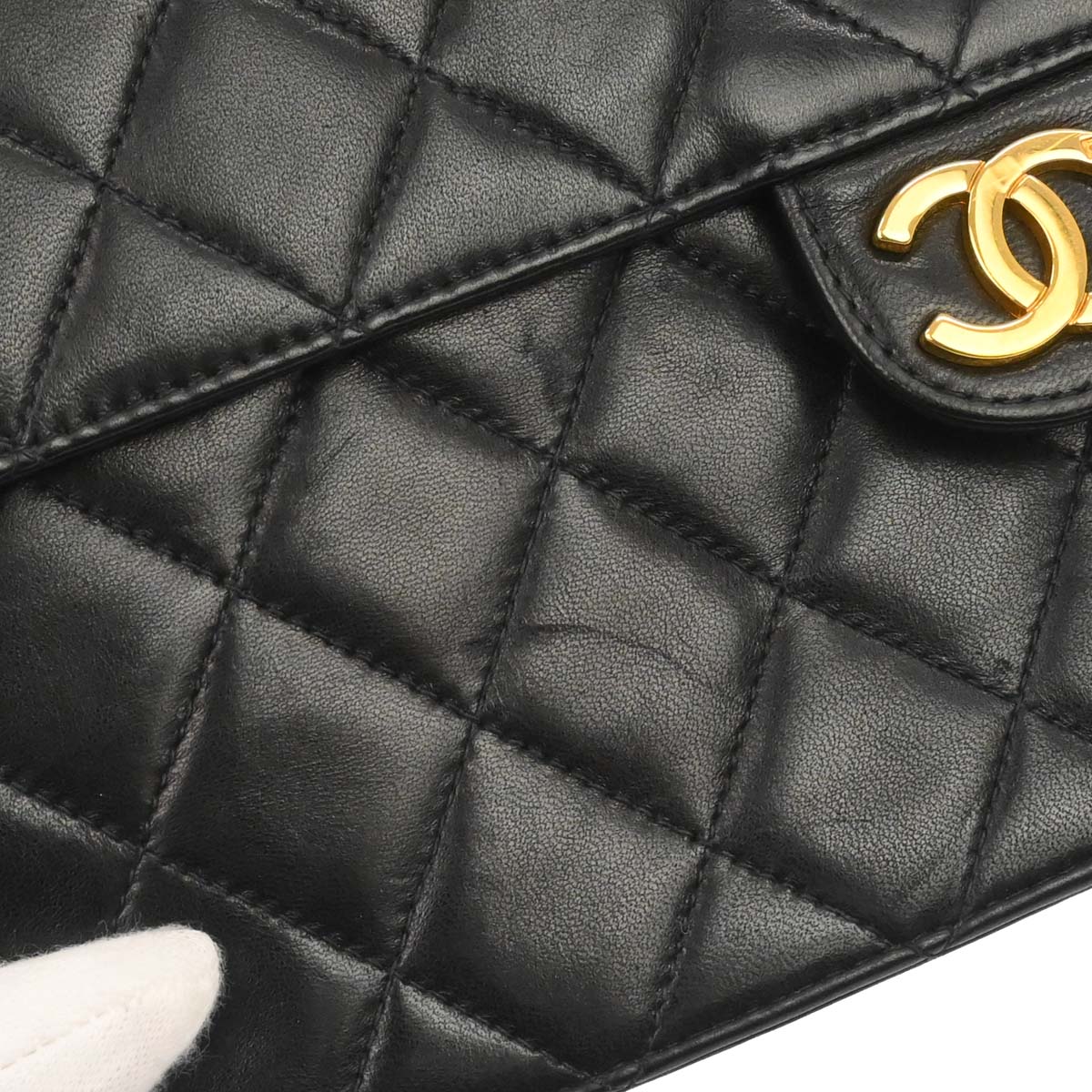 Chanel 1996-1997 Black Lambskin Pushlock Medium Half Flap Shoulder Bag - Image 7