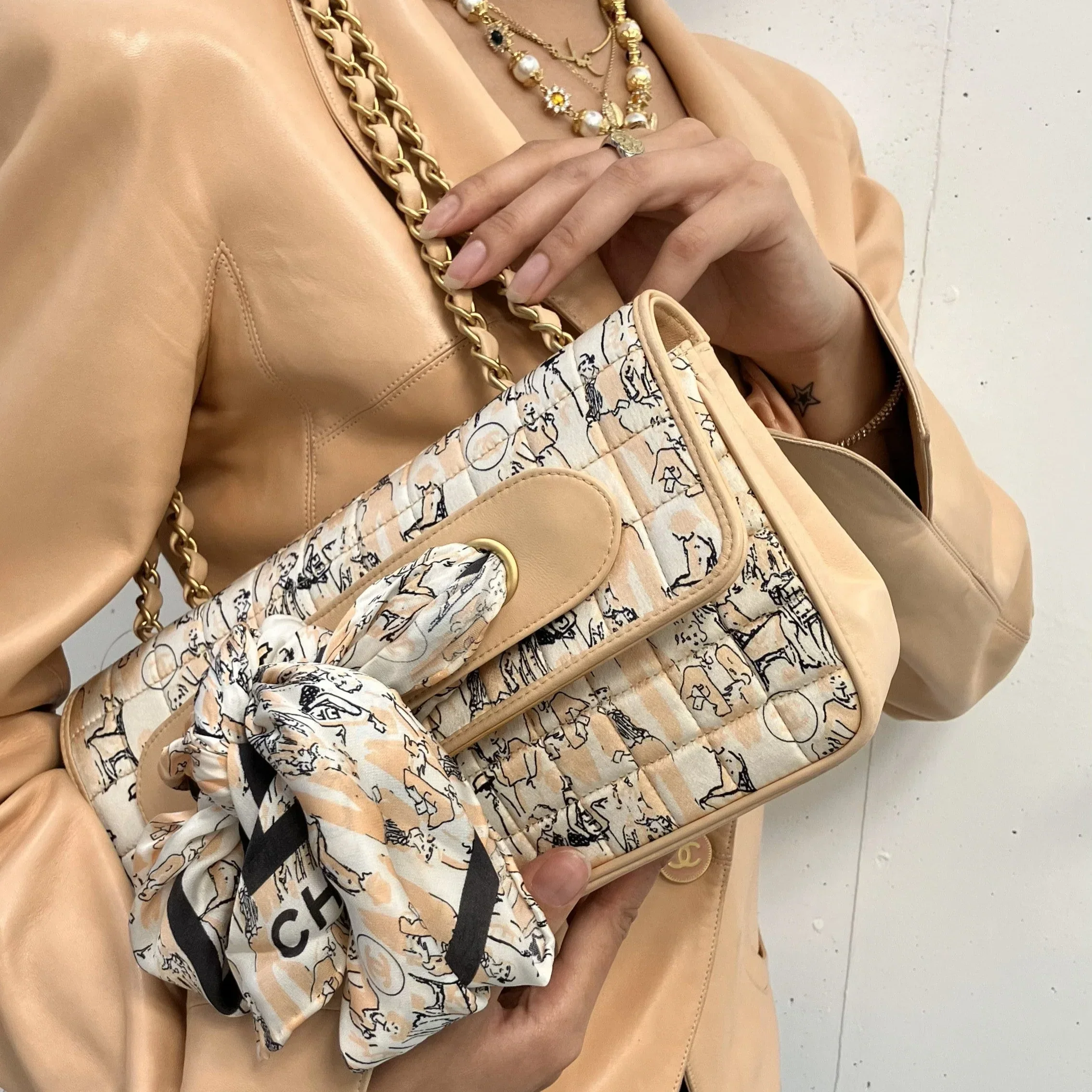 Chanel 2003-2004 Pink Satin Chain Shoulder Bag - Image 11