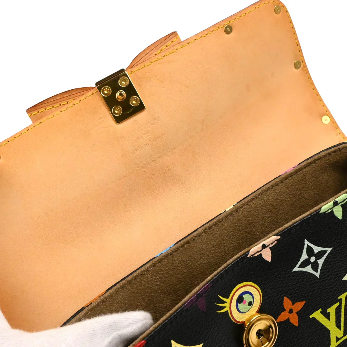Louis Vuitton 2003 Eye Love Monogram Pochette Eye Miss You M92054 - Image 8