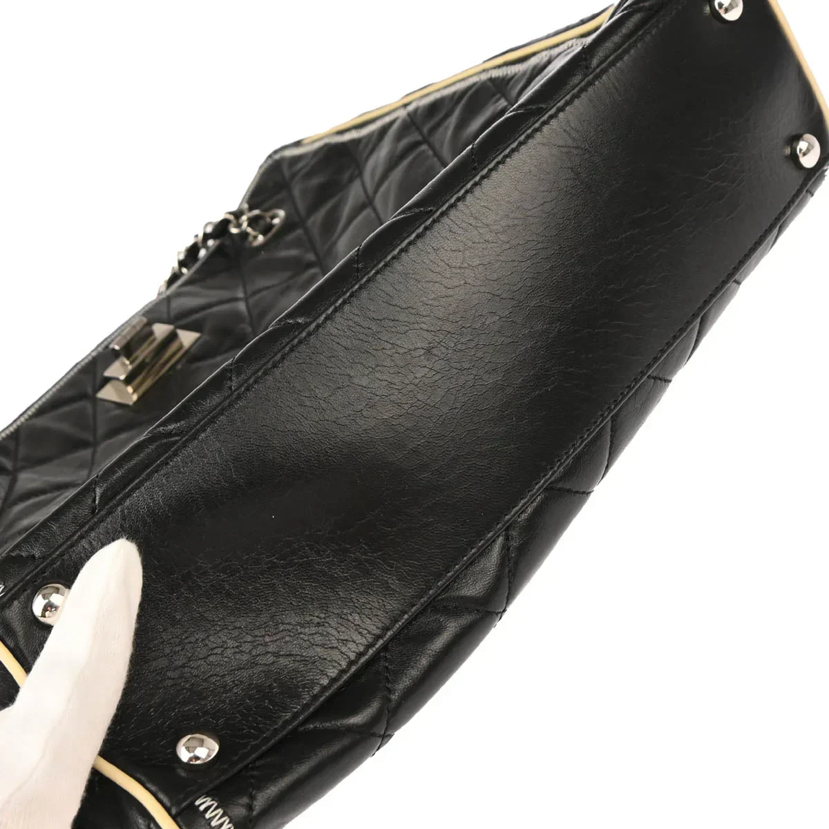 Chanel 2008-2009 Black Lambskin Mademoiselle Lock Tote Bag - Image 5