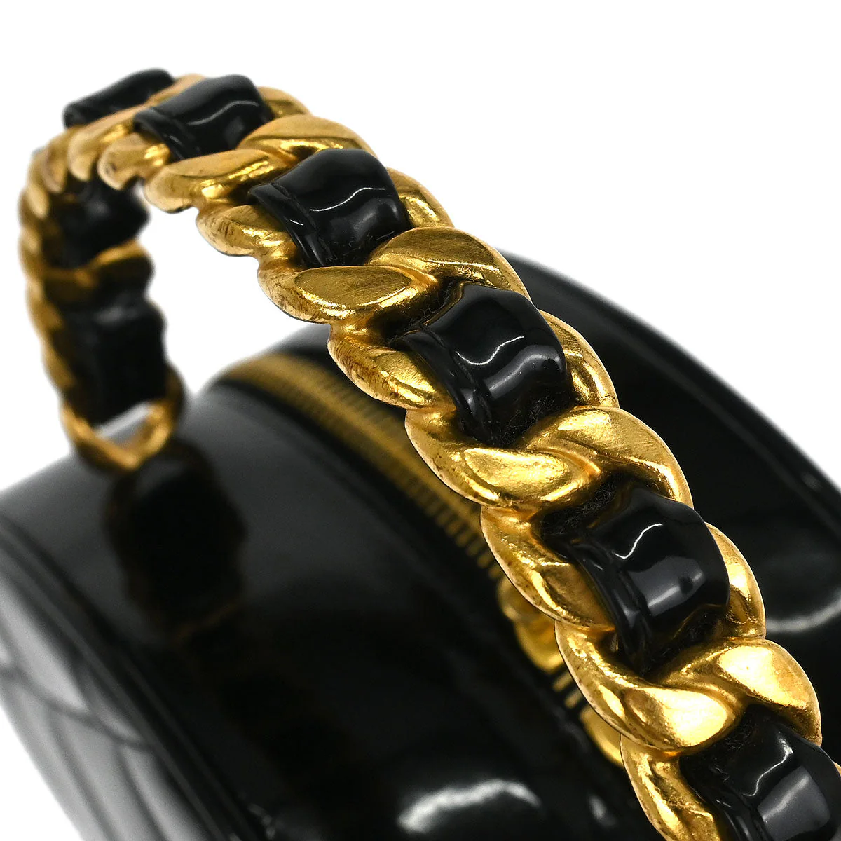 Chanel Black Patent Leather Round Vanity Handbag - Image 6
