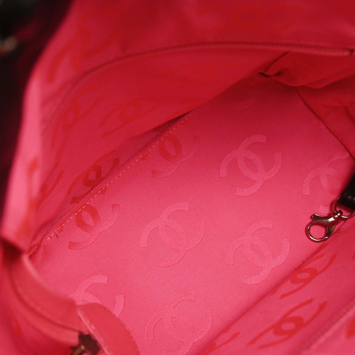 Chanel Black Calfskin Cambon Ligne Tote Handbag - Image 6