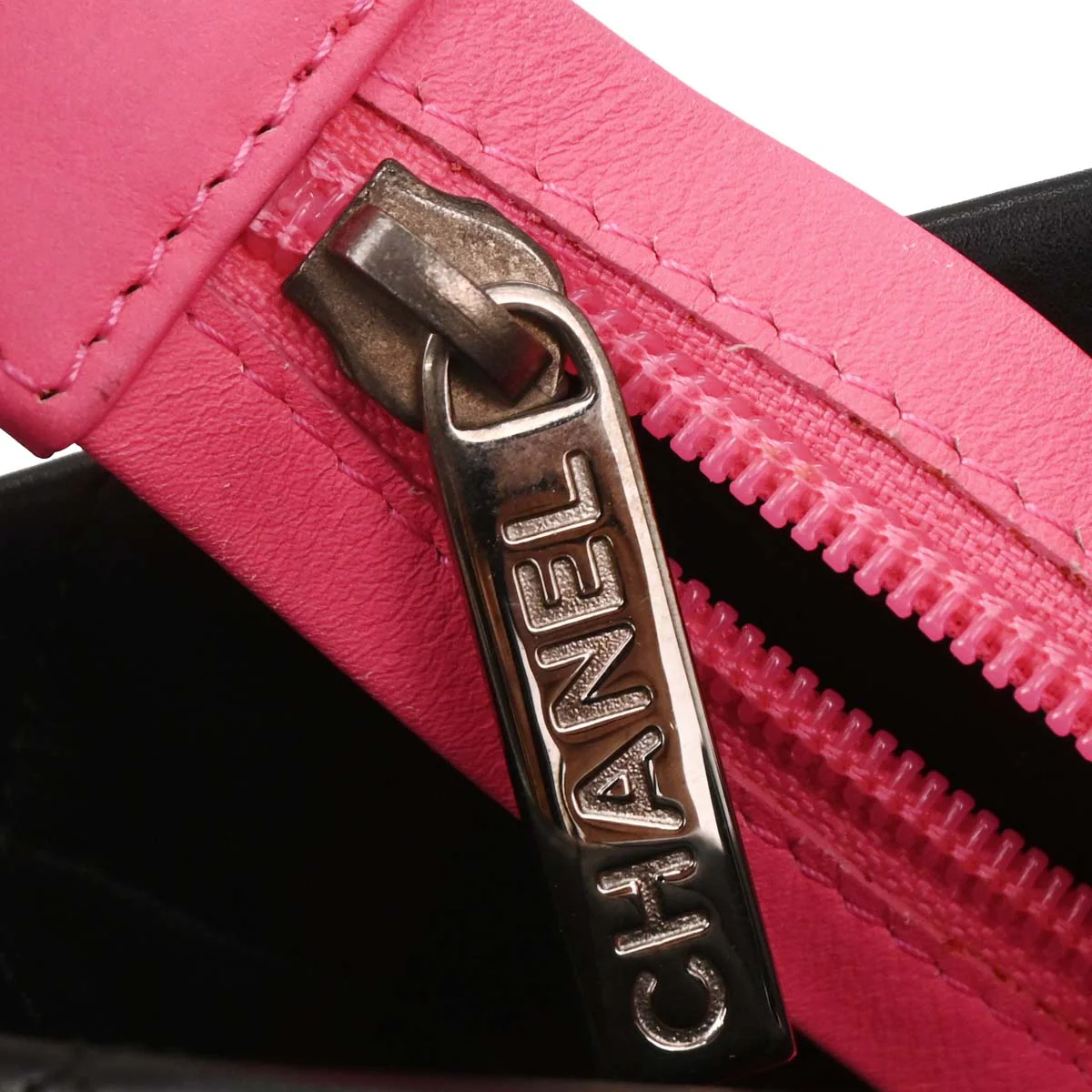 Chanel Black Calfskin Cambon Ligne Tote Handbag - Image 7