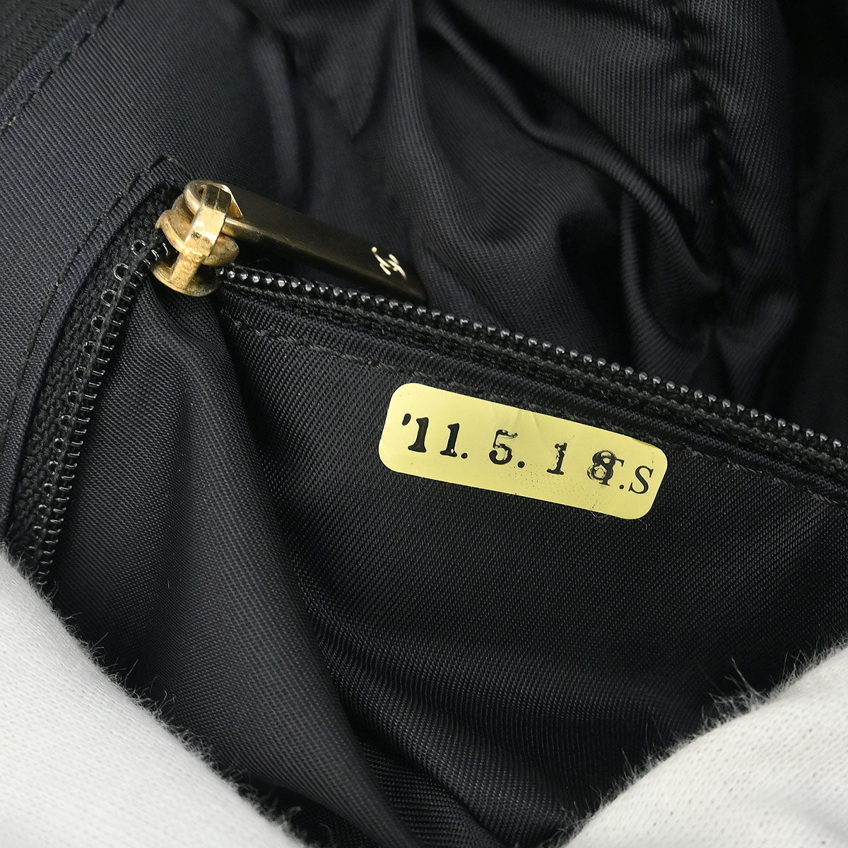 Chanel 2008-2009 Black Jacquard Nylon New Travel Line Tote Handbag - Image 9
