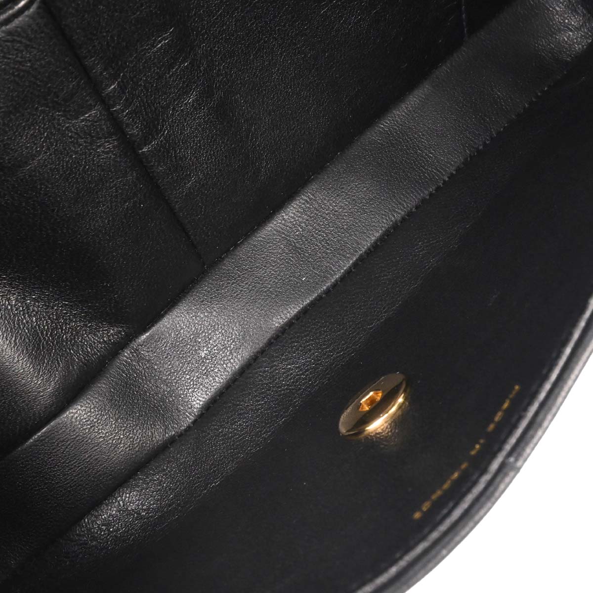Chanel Black Lambskin Choco Bar East West Shoulder Bag - Image 16