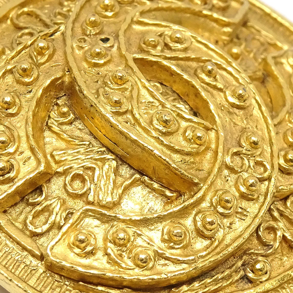 Chanel 1994 Filigree Brooch Pin Gold - Image 2