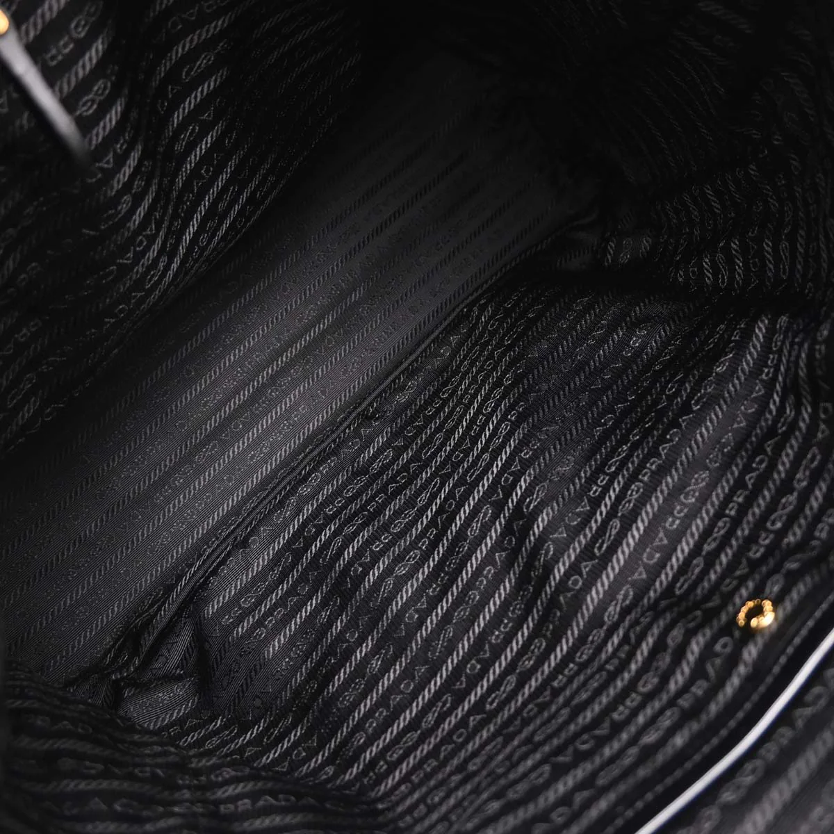 Prada Black Nylon Tote Handbag - Image 7