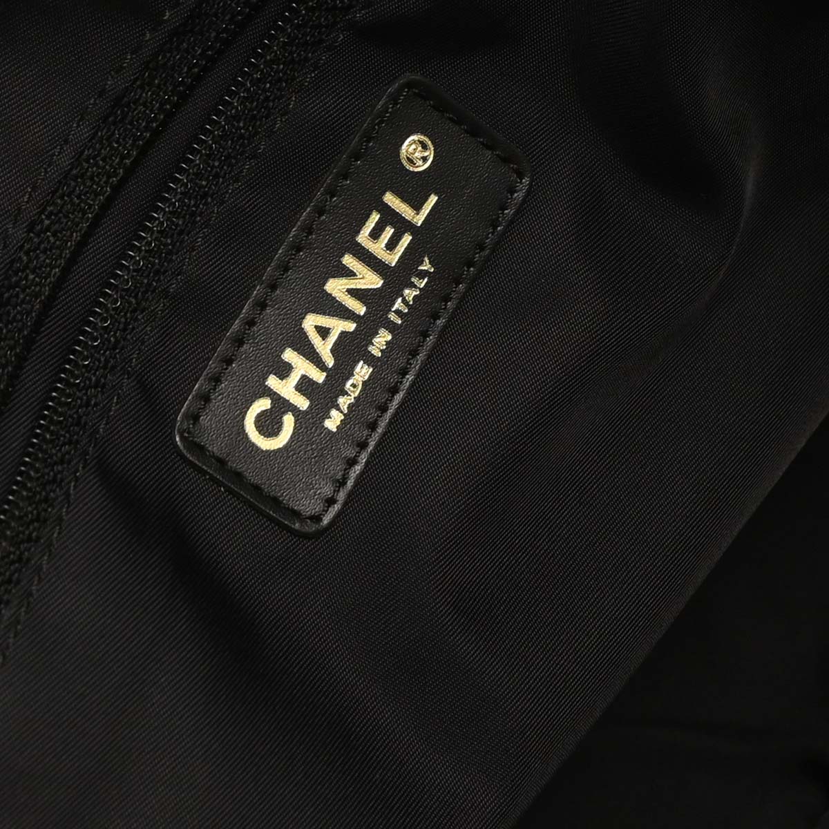 Chanel 2005-2006 Black Jacquard Nylon New Travel Line Tote Handbag - Image 9