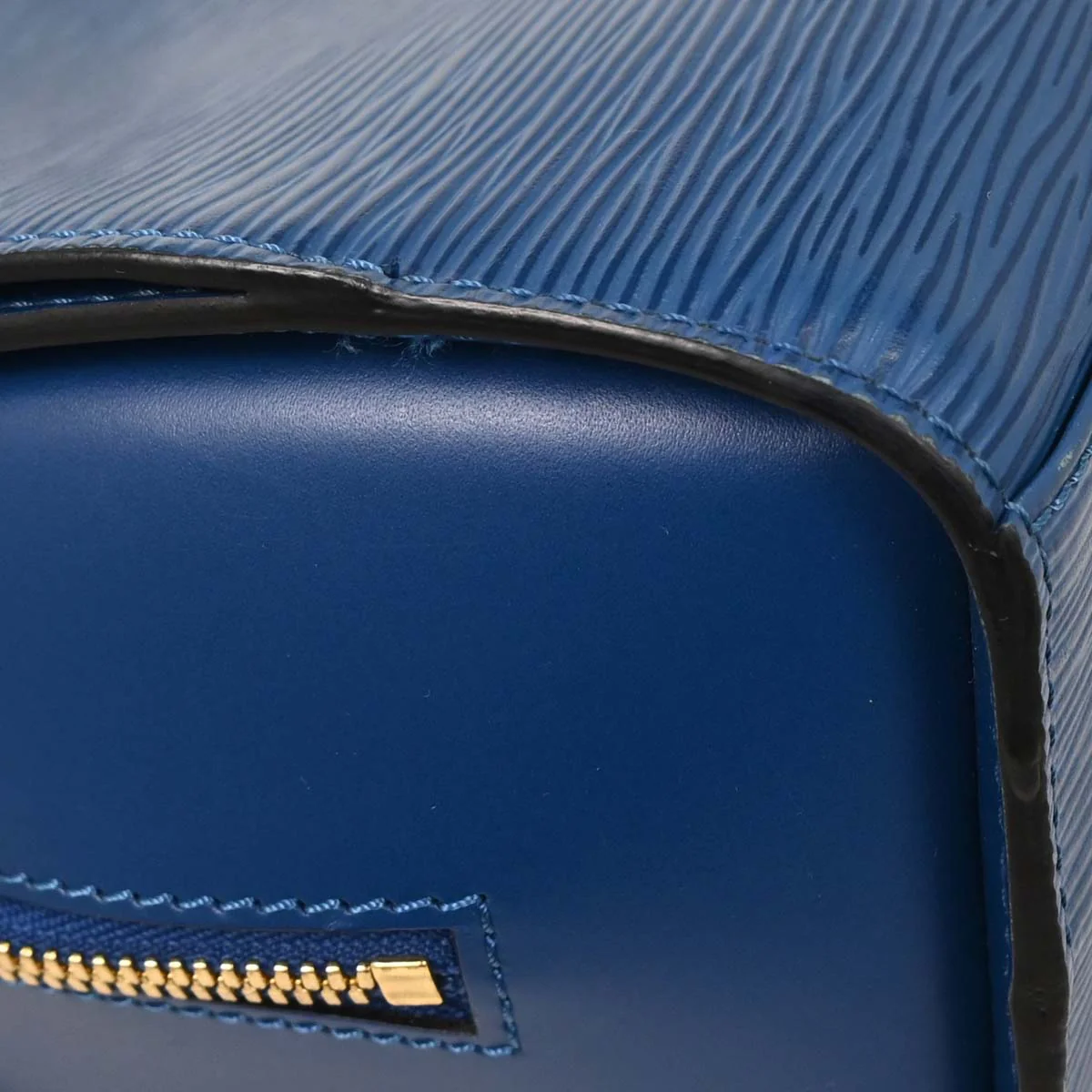 Louis Vuitton 1998 Blue Epi Pont Neuf Handbag M52055 - Image 4
