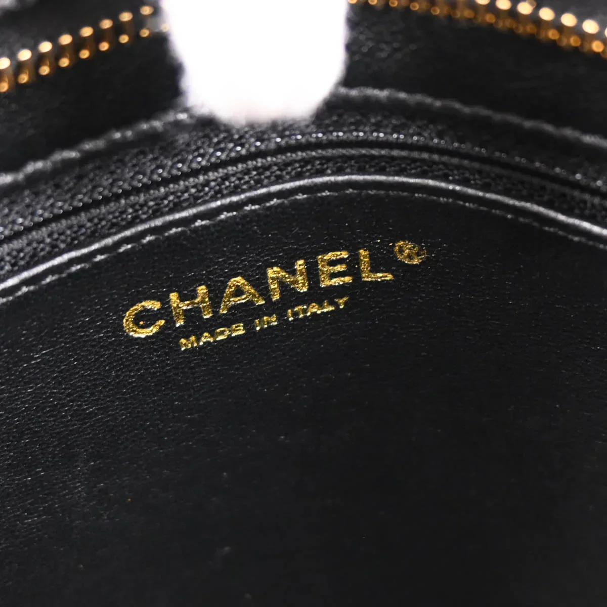 Chanel 2005-2006 Black Caviar Medallion Tote Handbag - Image 10